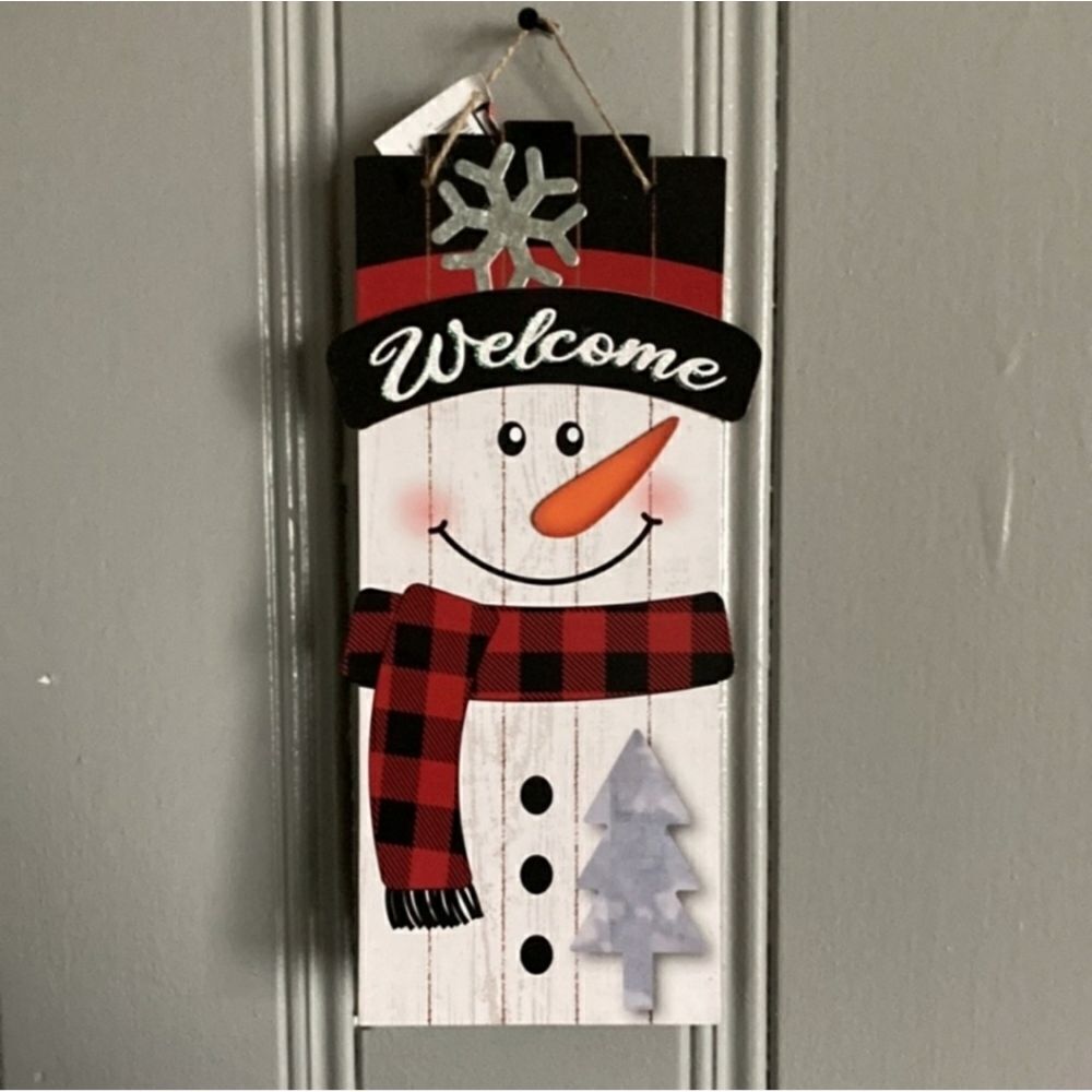 NWT Holiday Snowman Wooden Welcome Sign with Metal Accents